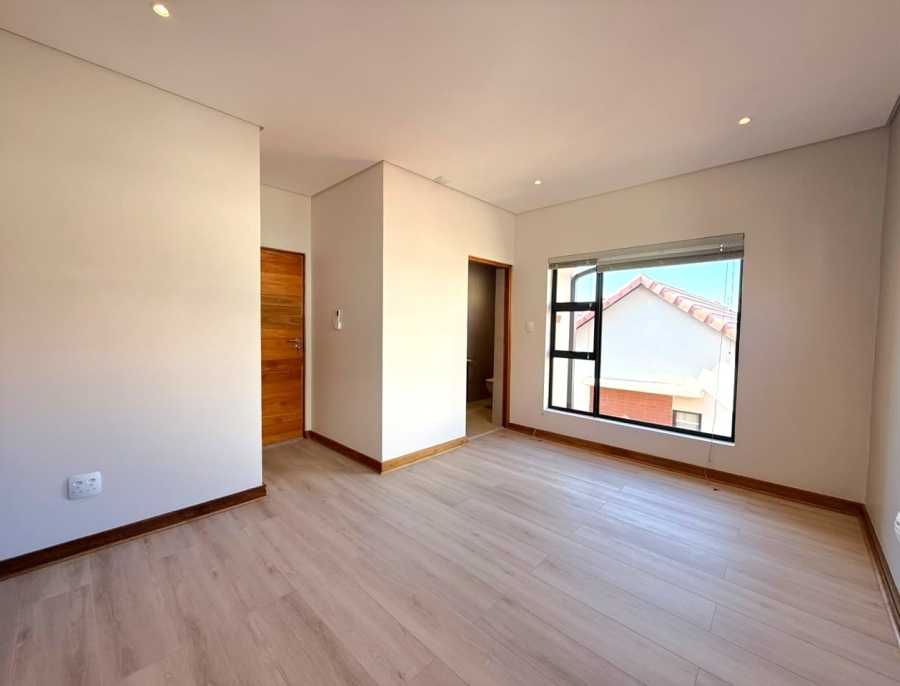 To Let 3 Bedroom Property for Rent in Wild Olive Estate Free State
